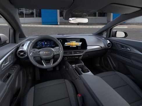 New 2026 Chevrolet Equinox EV LT w/ Comfort Package FWD image 47