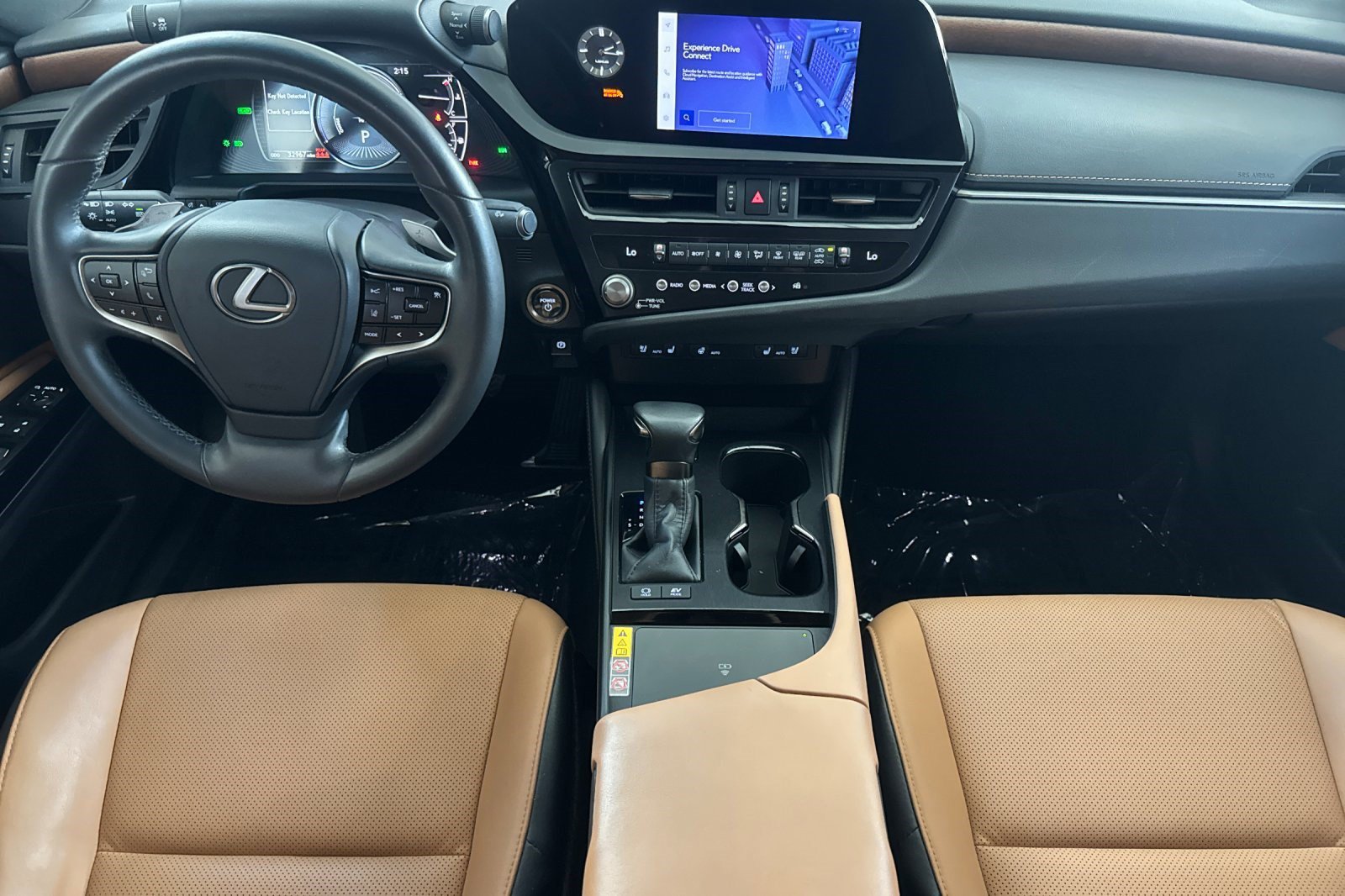 Used 2024 Lexus ES 300h w/ Premium Package FWD image 17