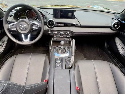 Used 2026 MAZDA MX-5 Miata Grand Touring RWD image 26