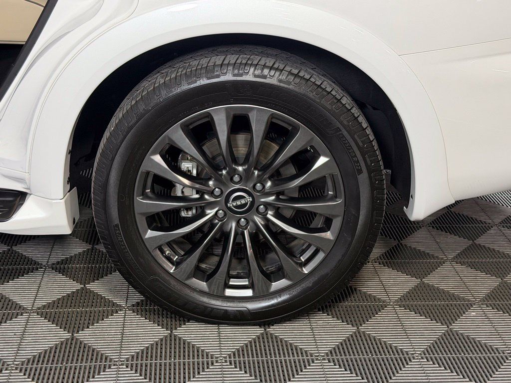 Used 2024 Nissan Armada Platinum w/ Captain's Chairs Package AWD/4WD image 21