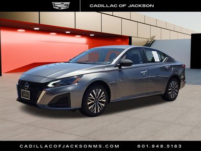 Used 2025 Nissan Altima 2.5 SV