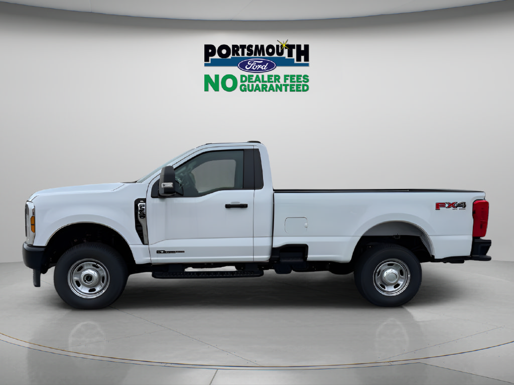 Used 2025 Ford F250 XL w/ FX4 Off-Road Package AWD/4WD image 2