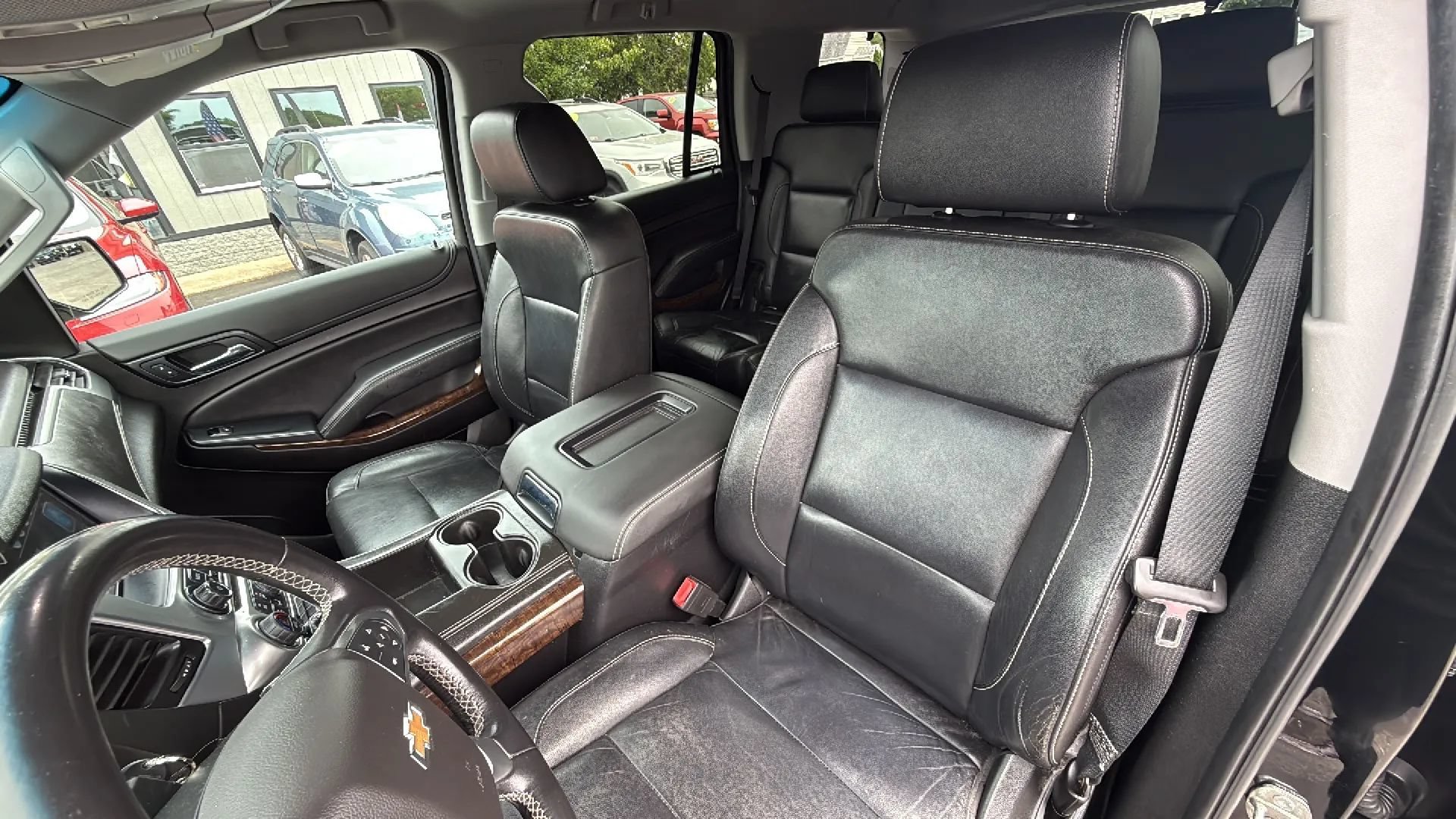 Used 2019 Chevrolet Tahoe LT AWD/4WD image 16