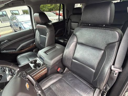 Used 2019 Chevrolet Tahoe LT AWD/4WD image 16