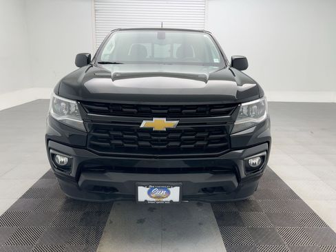 Used 2022 Chevrolet Colorado LT w/ LT Convenience Package image 6