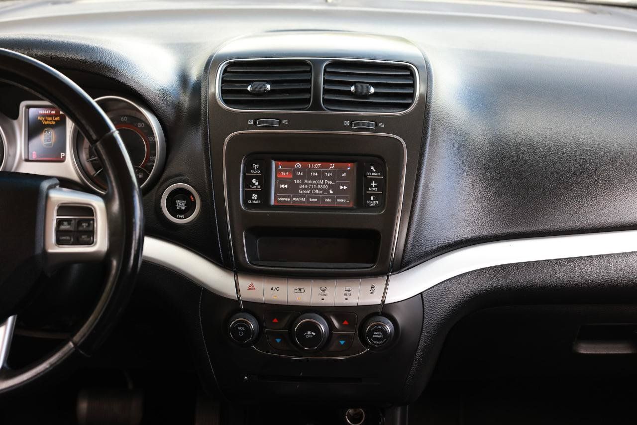 Used 2018 Dodge Journey SE w/ Connectivity Group FWD image 38