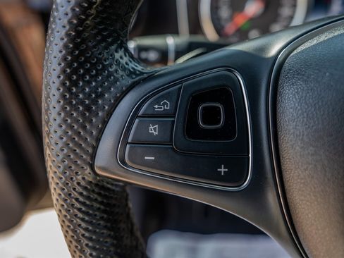 Used 2017 Mercedes-Benz E 300 image 16