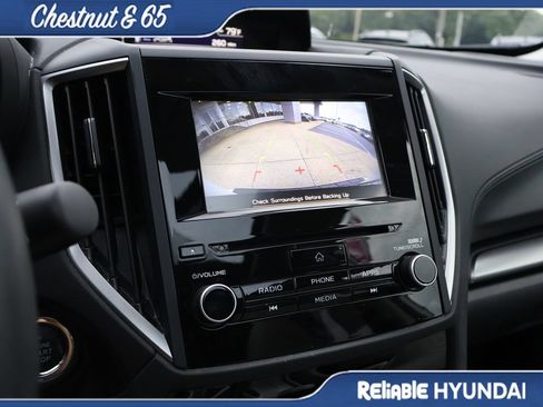Used 2020 Subaru Forester Premium AWD/4WD image 37