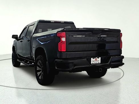 Used 2021 Chevrolet Silverado 1500 Custom Trail Boss w/ Midnight Edition AWD/4WD image 5