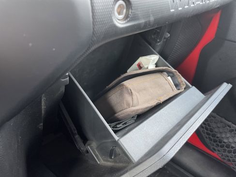 Used 2018 Jeep Wrangler Rubicon image 18