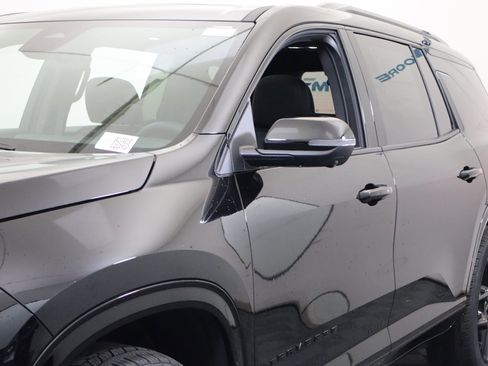 New 2026 Chevrolet Traverse RS image 12