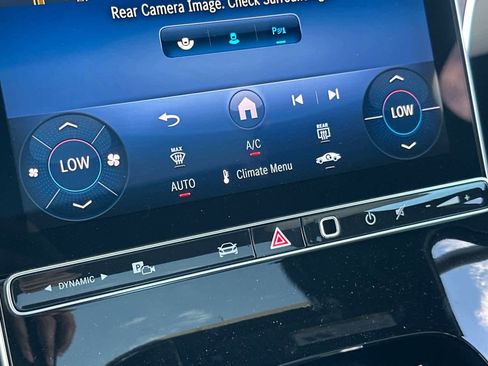 Certified 2025 Mercedes-Benz C 300 4MATIC Sedan image 18