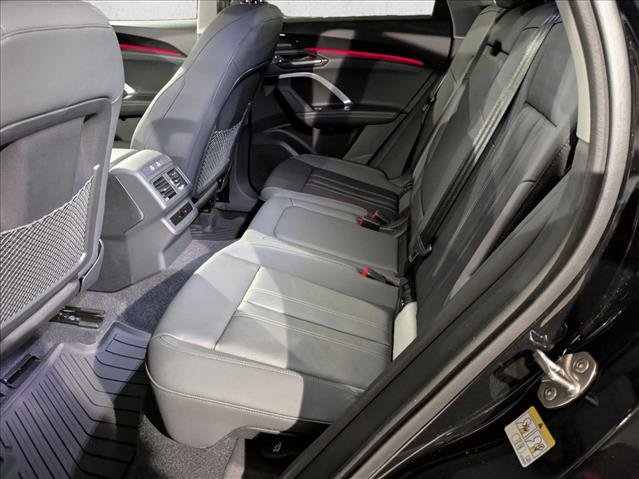 New 2025 Audi Q5 Premium w/ Premium Plus AWD/4WD image 17