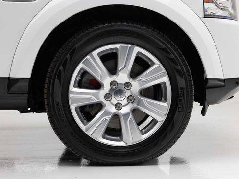 Used 2014 Land Rover LR4 HSE AWD/4WD image 39