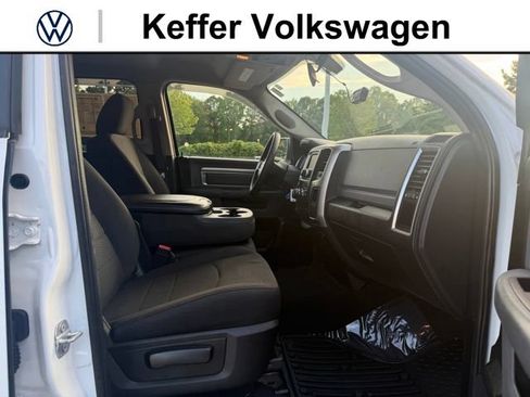 Used 2019 RAM 1500 Warlock AWD/4WD image 29