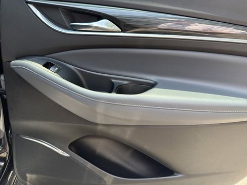 Certified 2024 Buick Enclave Premium image 30