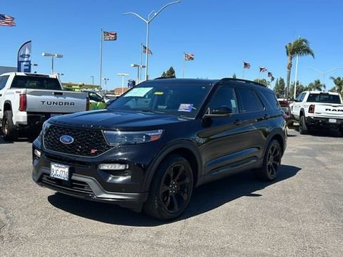 Certified 2023 Ford Explorer ST w/ Equipment Group 401A AWD/4WD image 8