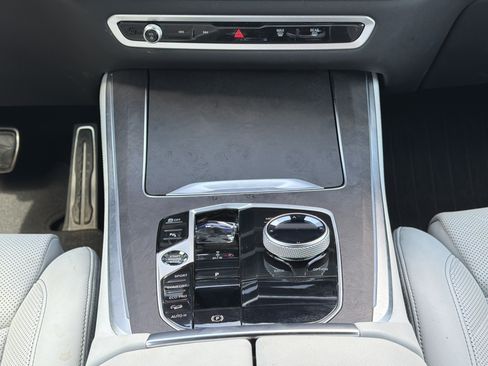 Certified 2025 BMW X5 M60i AWD/4WD image 5