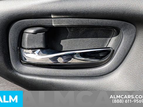 Used 2021 Nissan Murano SV image 40