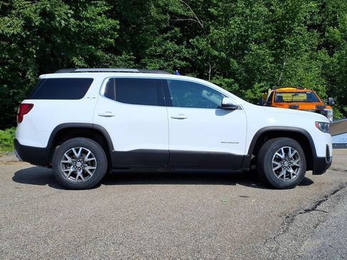 Used 2023 GMC Acadia SLE w/ Driver Convenience Package AWD/4WD image 3