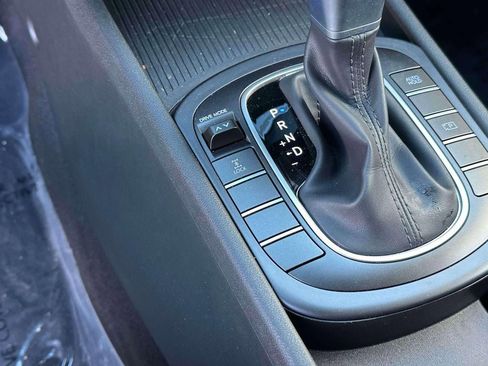 Used 2025 Hyundai Kona SEL image 31