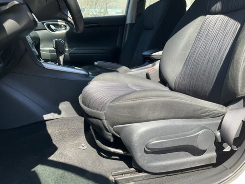 Used 2019 Nissan Sentra SV FWD image 23