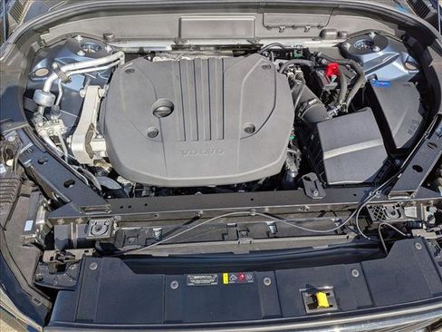 New 2026 Volvo XC60 B5 Plus w/ Protection Package Premier image 19