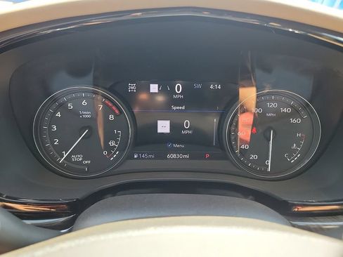 Used 2022 Cadillac XT6 Premium Luxury w/ Platinum Package AWD/4WD image 27