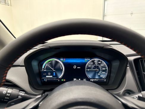 New 2026 Subaru Crosstrek 2.5i Limited w/ Crosstrek Mirror Package image 16