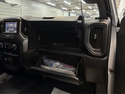 Used 2020 Chevrolet Silverado 1500 Custom Trail Boss w/ Custom Convenience Package AWD/4WD image 29