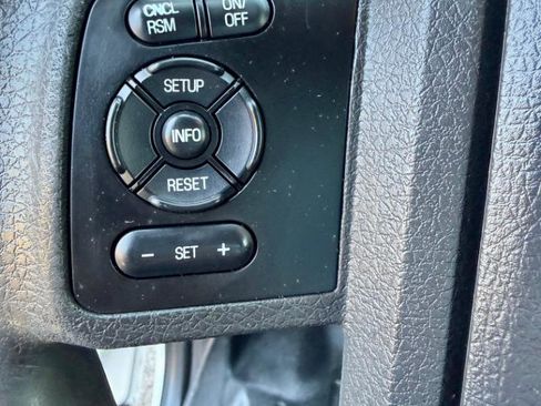 Used 2016 Ford F250 XL w/ XL Appearance Package AWD/4WD image 21