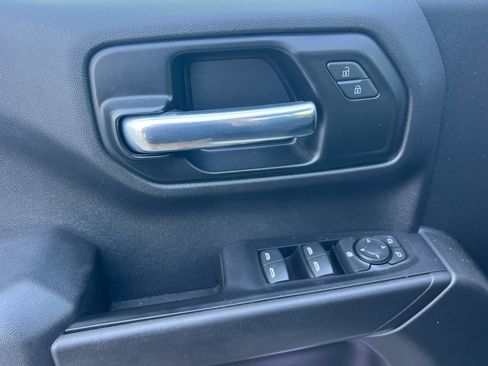 Used 2021 Chevrolet Silverado 1500 Custom RWD image 8