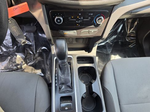 Used 2018 Ford Escape S FWD image 18