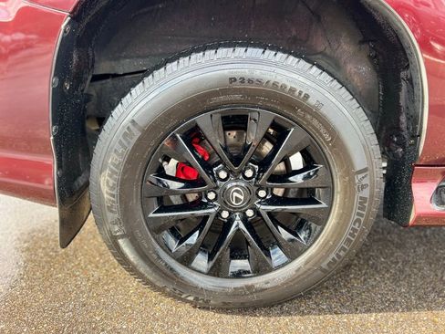 Used 2017 Lexus GX 460 Premium w/ Premium Package image 14