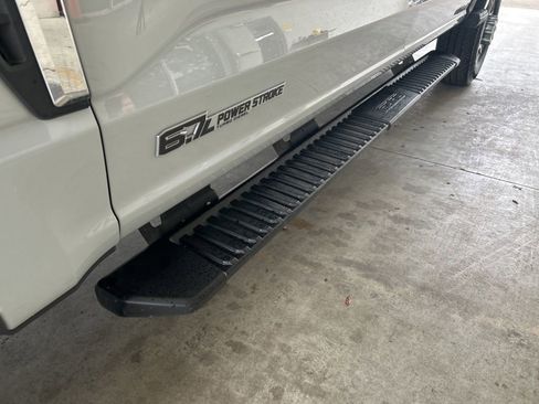 Used 2025 Ford F350 Lariat AWD/4WD image 15