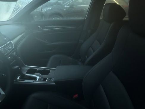 Used 2022 Honda Accord Sport image 8