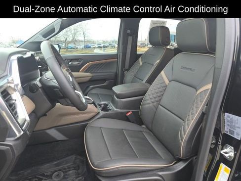 Certified 2026 GMC Canyon Denali image 10