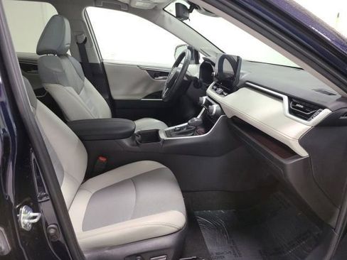 Used 2023 Toyota RAV4 Limited AWD/4WD image 17
