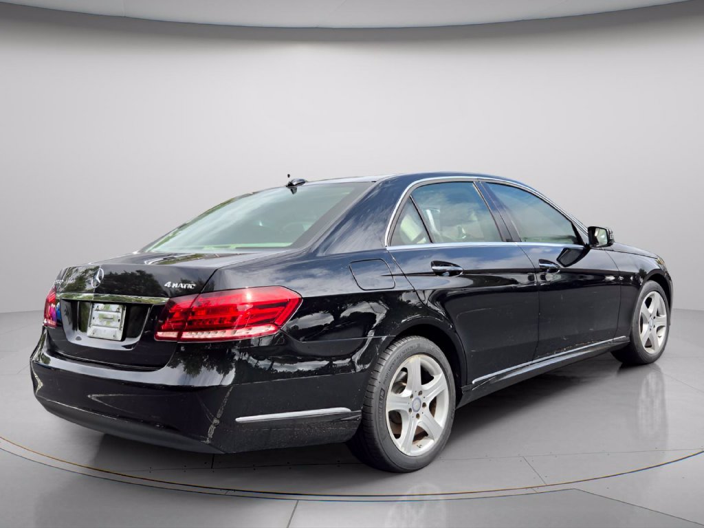 Used 2014 Mercedes-Benz E 350 4MATIC Sedan image 6