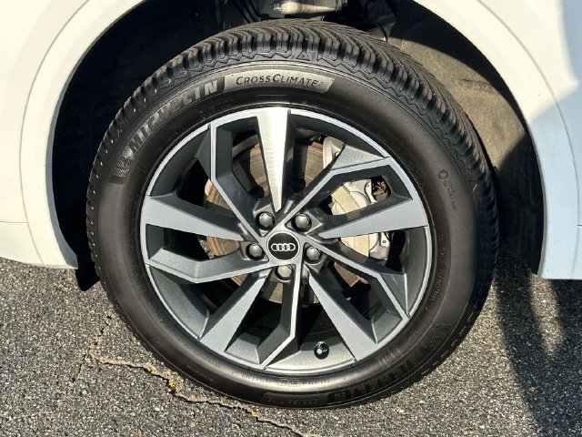 Used 2022 Audi Q5 2.0T Premium AWD/4WD image 10