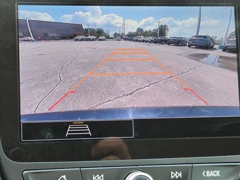 Used 2024 Chevrolet Malibu LT FWD image 13