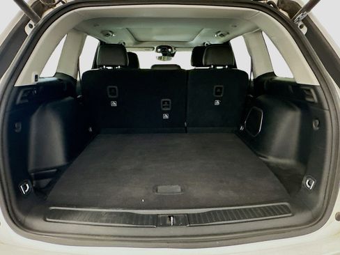 Used 2023 Jeep Grand Cherokee Limited image 31