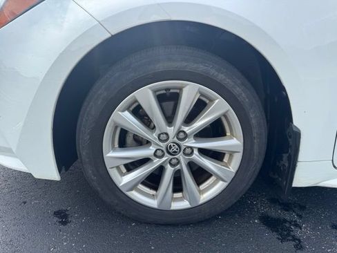 Used 2024 Toyota Corolla XLE FWD image 12