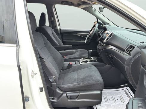 Used 2018 Honda Pilot EX image 13