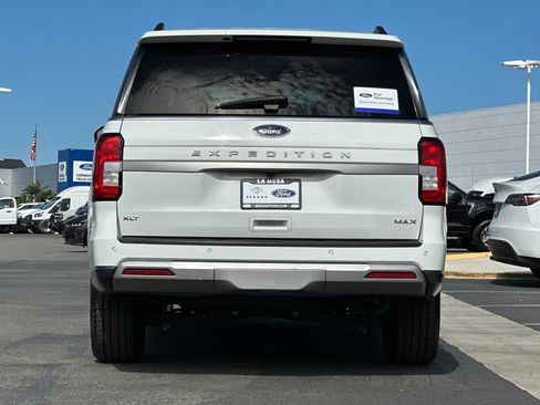 Certified 2024 Ford Expedition Max XLT RWD image 4