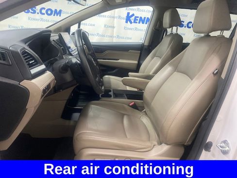 Used 2023 Honda Odyssey EX-L image 7