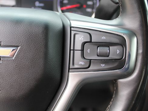 Used 2023 Chevrolet Silverado 2500 LT w/ Convenience Package image 30