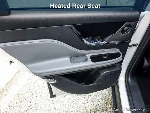 Used 2021 Lincoln Corsair Reserve w/ Equipment Group 201A image 25