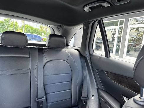 Used 2018 Mercedes-Benz GLC 300 image 19