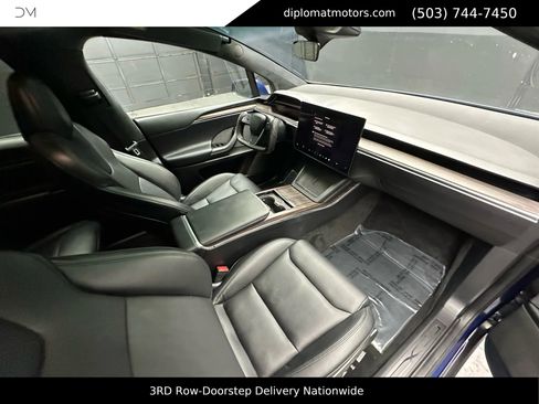 Used 2022 Tesla Model X image 19